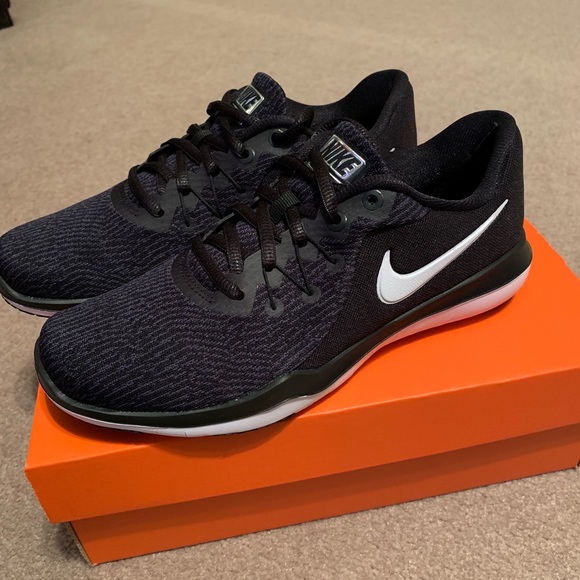 Nike Shoes - 🔥NEW NIKE WOMENS